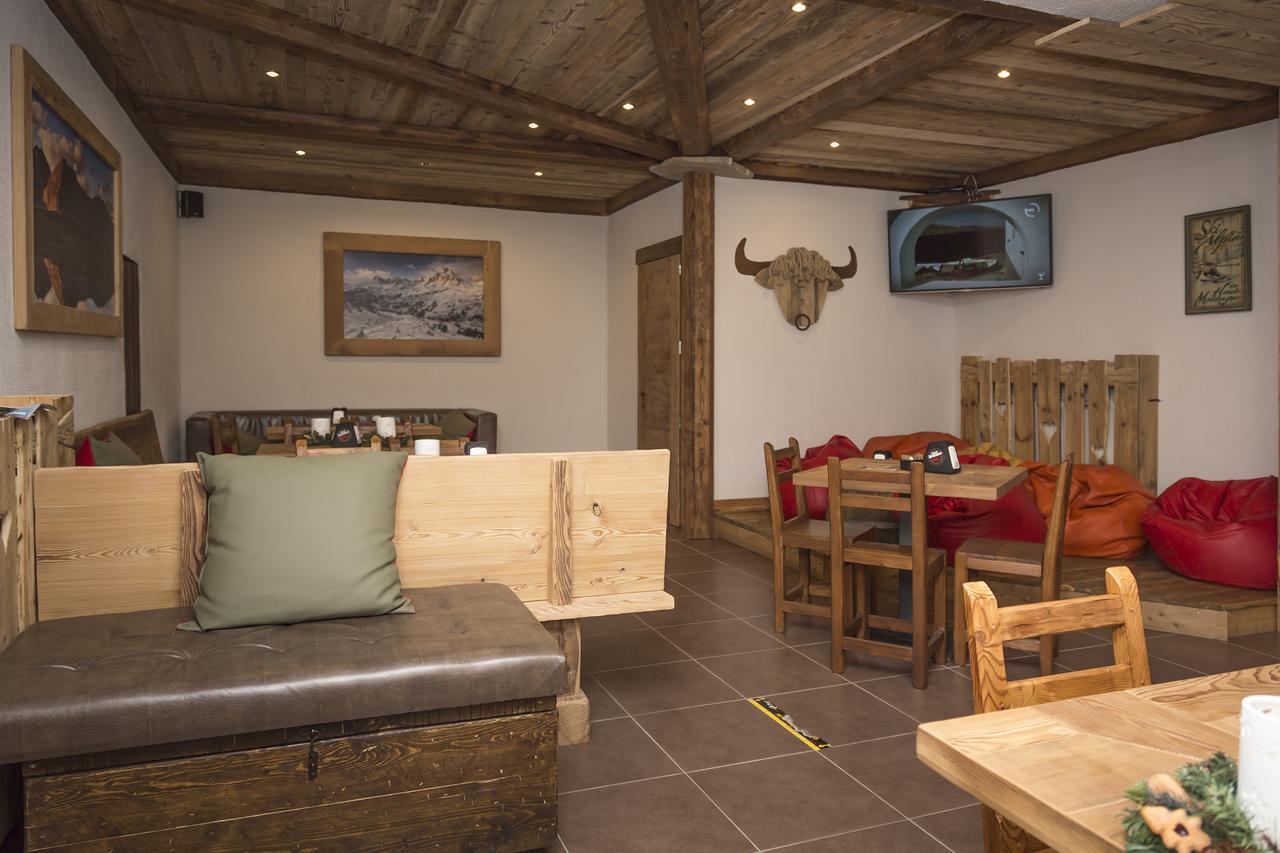 Hotel Clotes Oulx Extérieur photo