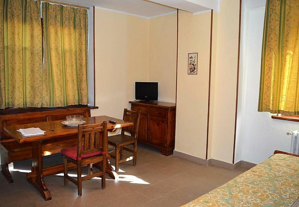 Hotel Clotes Oulx Extérieur photo